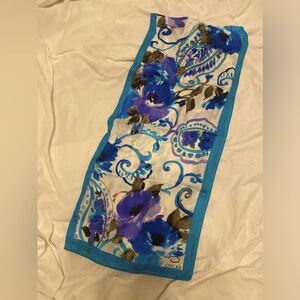 Vintage Oscar de la renta 100% silk scarf blue floral print
